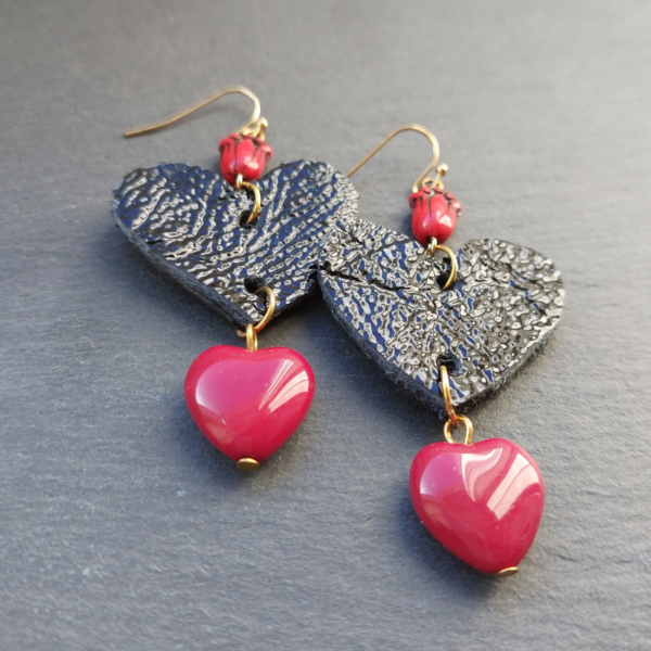 Black And Red Heart Earrings 2 -nancyeartist.com